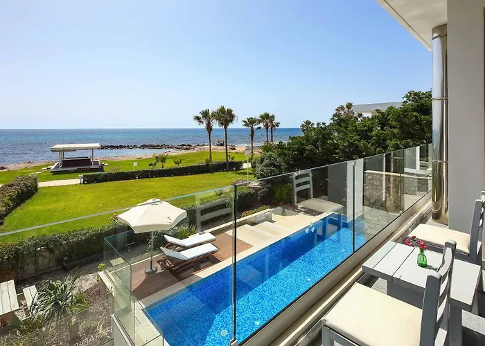 Villa Cyan
